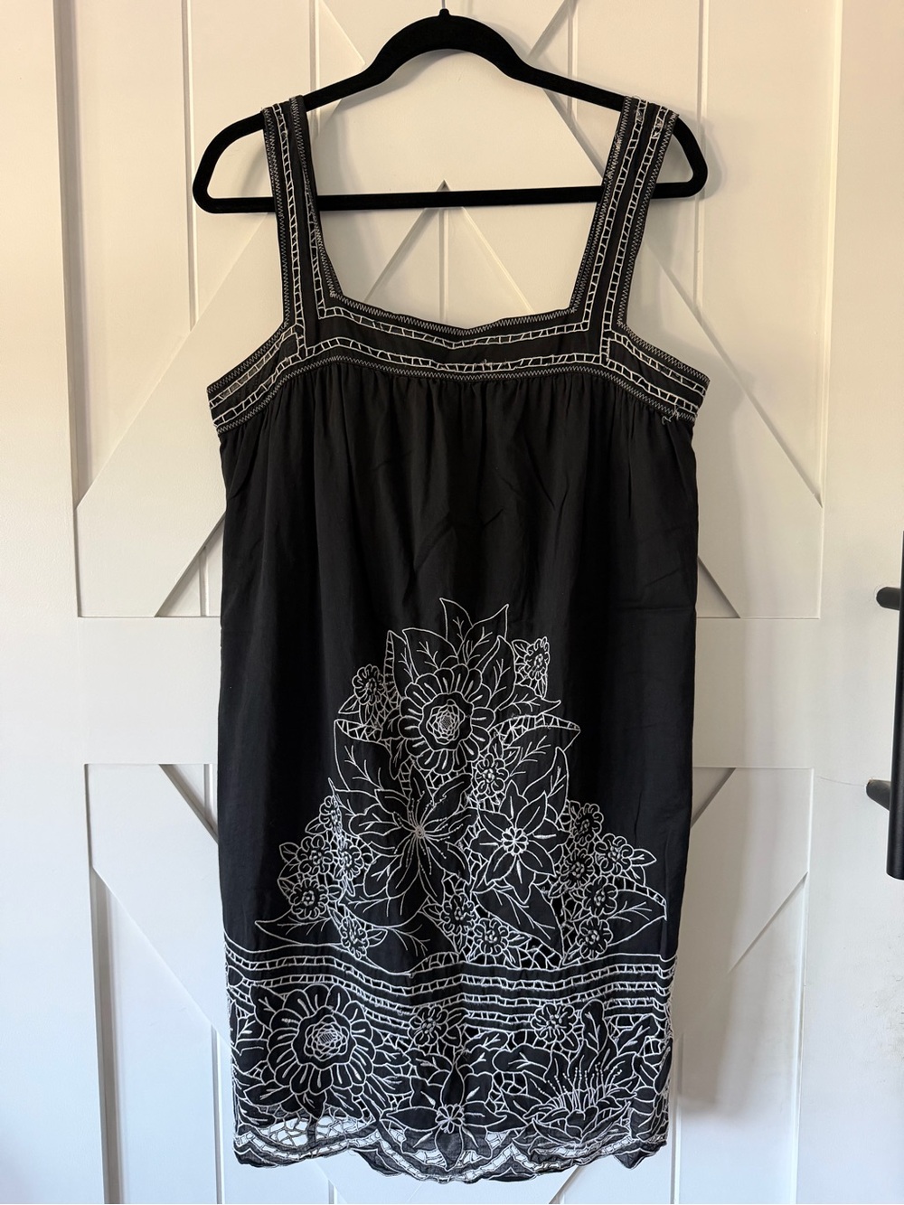 BCBG Black Sleeveless Floral Embroidered Sundress